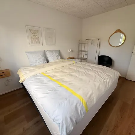 Daire Cozy, Totally Renovated Apartment, Sleeps 6 Herning